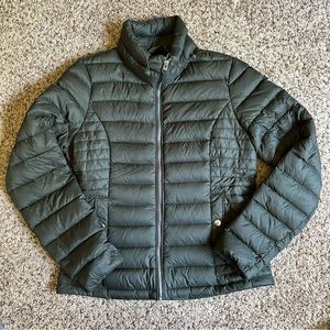 On Sale! Abercrombie & Fitch Down Series Jacket